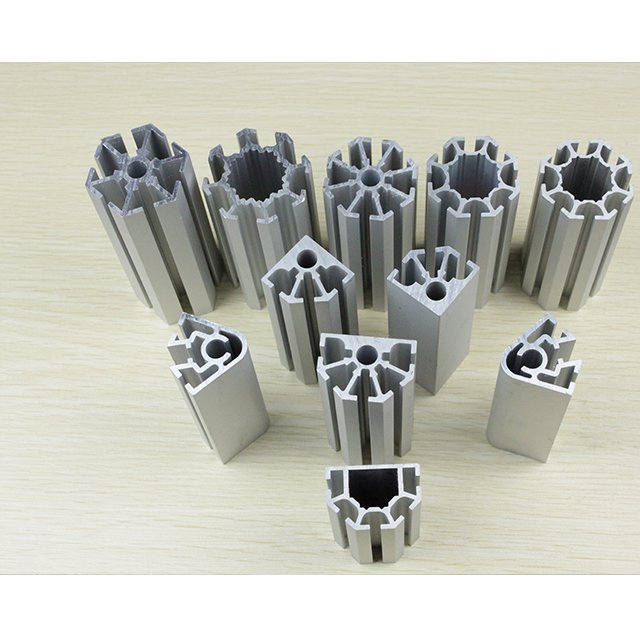 Octanorm 1/4 Aluminum 8 Way Upright Extrusion With Small Hole