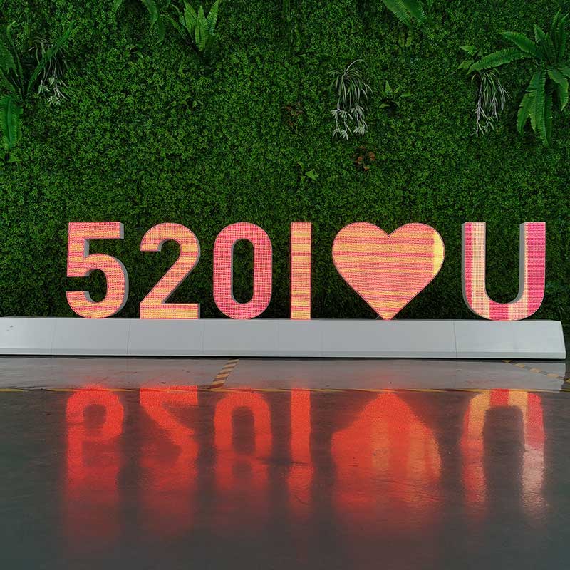 Free Standing Magnetic Led Video Letter Display for Wedding and Other Special Moment