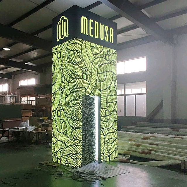 Medusa Modular Display Cases And Custom 6x6m Backlit Trade Show Banners And Stands